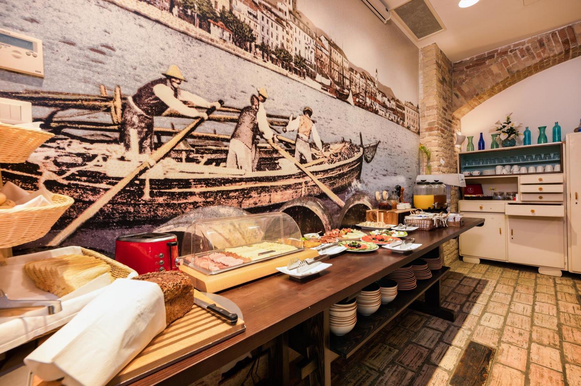 Central Heritage Hotel 斯普利特 外观 照片